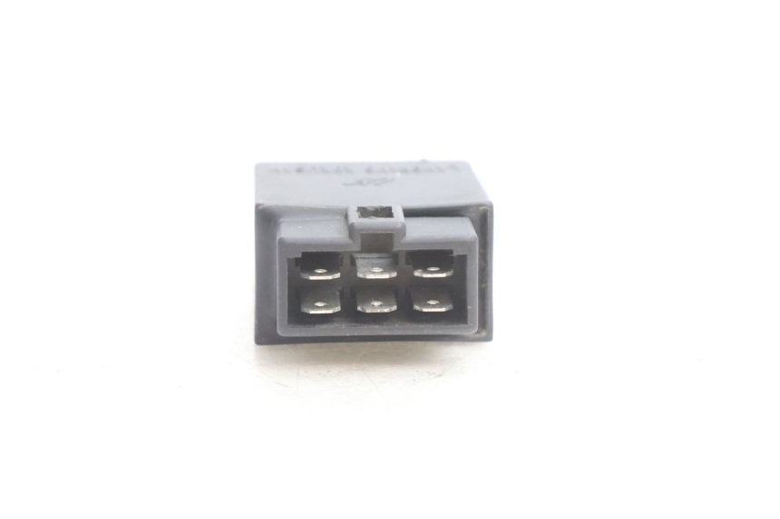 photo de RELAIS ELECTRIQUE PIAGGIO FLY 2T 50 (2004 - 2017) - Points de fixation