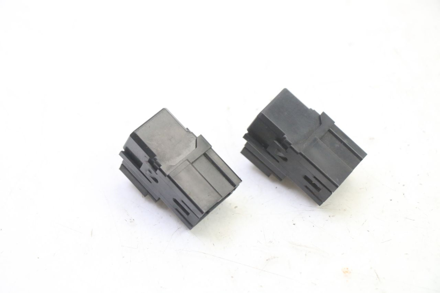 photo de RELAIS ELECTRIQUE YAMAHA FZ6 FAZER S2 600 (2007 - 2011)