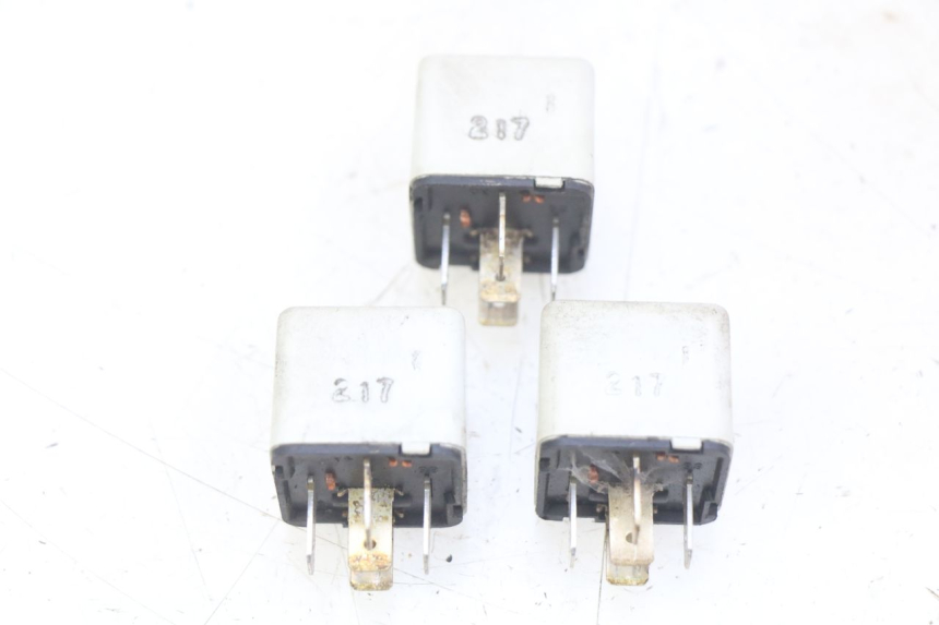 photo de RELAIS ELECTRIQUE GILERA NEXUS 125 (2007 - 2009)