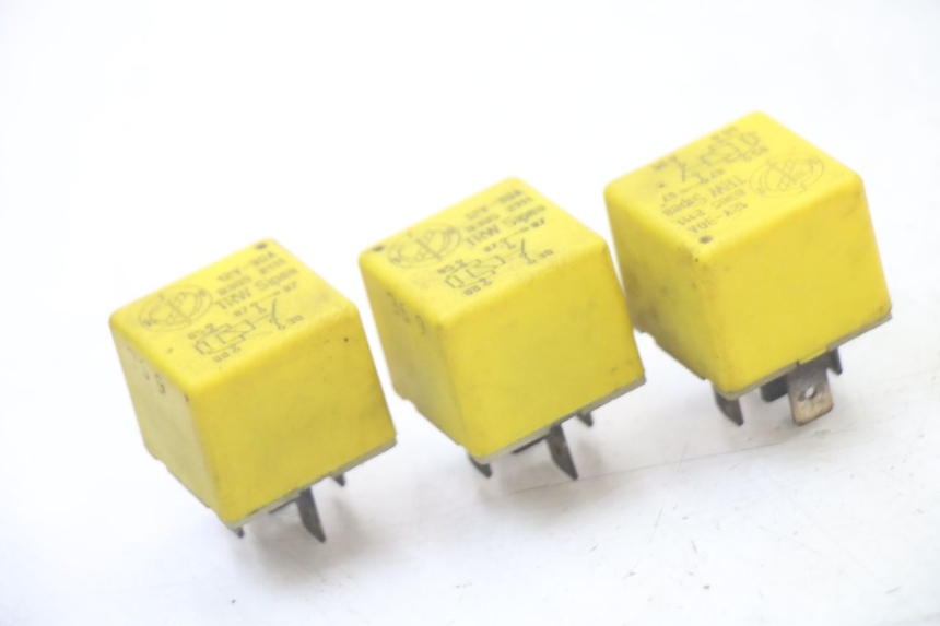 photo de RELAIS ELECTRIQUE GILERA NEXUS 300 (2008 - 2013)