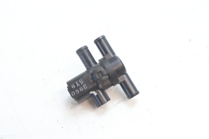 photo de RELAIS ELECTRIQUE SUZUKI GSR 600 (2005 - 2012) - Vue principale