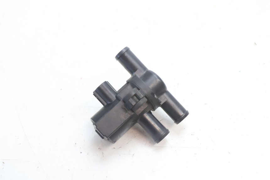photo de RELAIS ELECTRIQUE SUZUKI GSR 600 (2005 - 2012) - Détail de la pièce