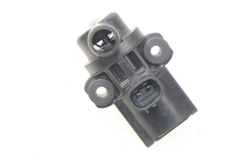 photo de RELAIS ELECTRIQUE SUZUKI GSX-R GSXR 750 (2011 - 2016)