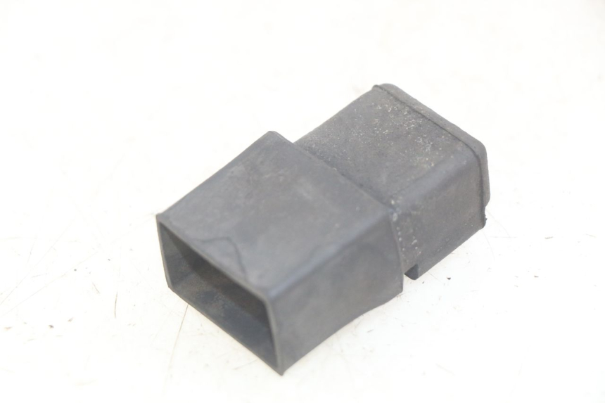 photo de RELAIS ELECTRIQUE HONDA CBR F SC25 1000 (1989 - 1992)