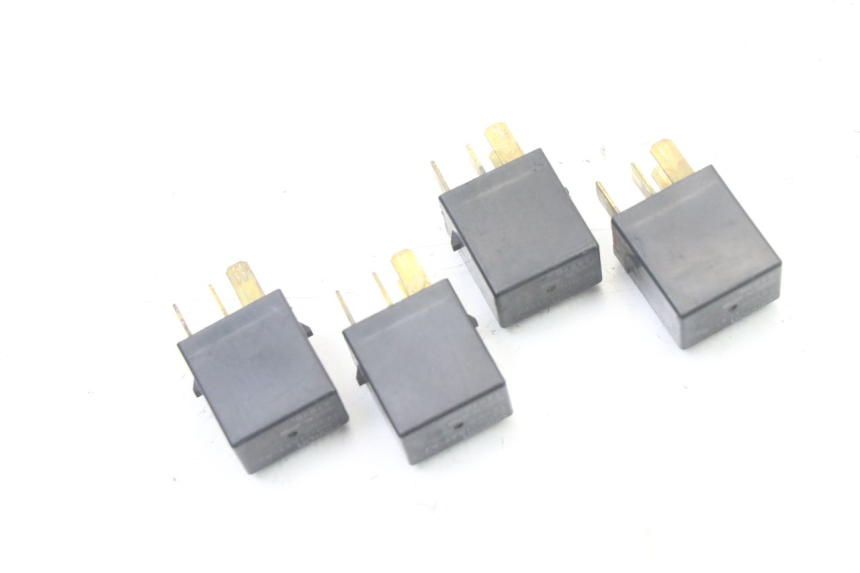 photo de RELAIS ELECTRIQUE HONDA FES S-WING SWING ABS 125 (2007 - 2015)