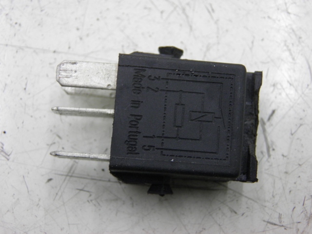 photo de RELAIS ELECTRIQUE HONDA NHX LEAD 110 (2008 - 2010)