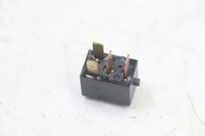 photo de RELAIS ELECTRIQUE HONDA PCX (JF28) 125 (2009 - 2011)