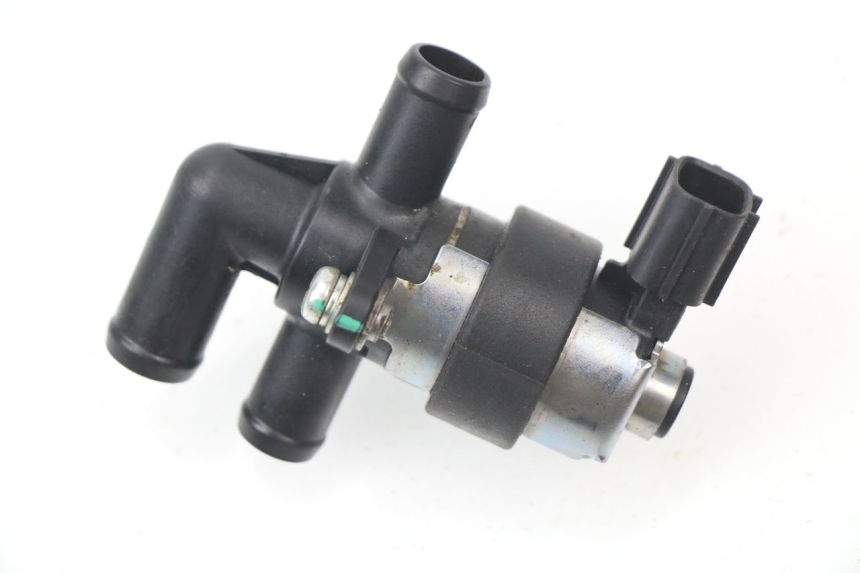 photo de RELAIS ELECTRIQUE HONDA VFR F 1200 (2010 - 2015)