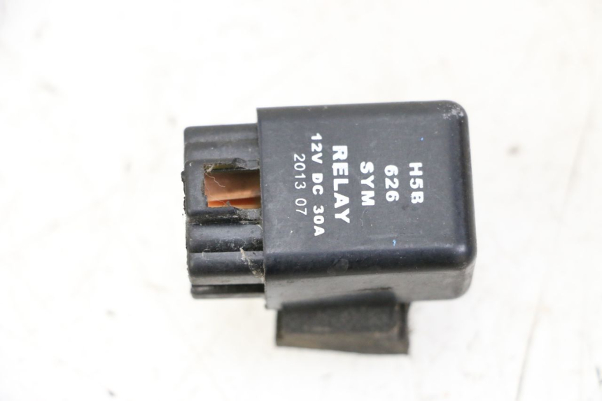 photo de RELAIS ELECTRIQUE SYM JOYMAX 125 (2010 - 2017)