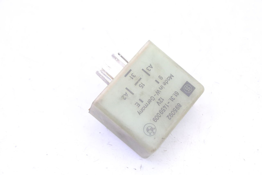 photo de RELAIS ELECTRIQUE BMW K 75 RT 750 (1989 - 1997)