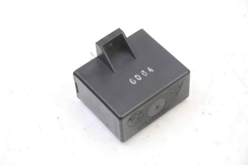 photo de RELAIS ELECTRIQUE BMW K 75 RT 750 (1989 - 1997)
