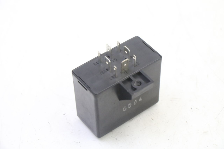 photo de RELAIS ELECTRIQUE BMW K 75 RT 750 (1989 - 1997)
