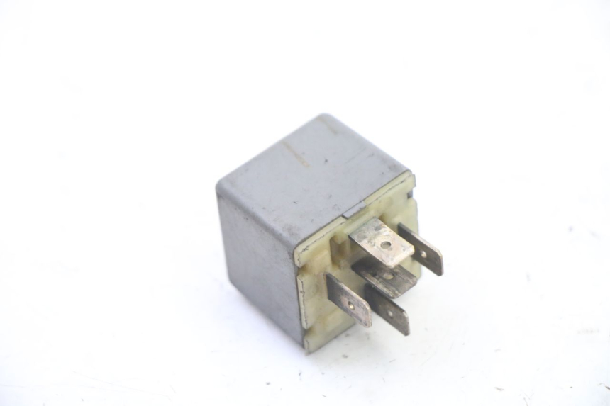 photo de RELAIS ELECTRIQUE BMW K 75 RT 750 (1989 - 1997)