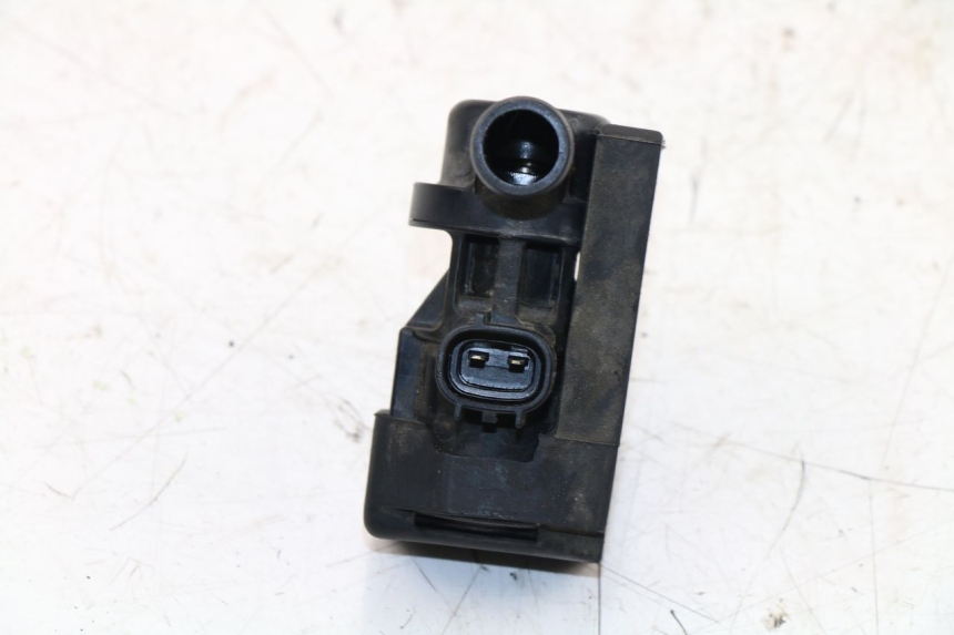 photo de RELAIS ELECTRIQUE KAWASAKI ER-6 ER6 N ABS 650 (2005 - 2009)