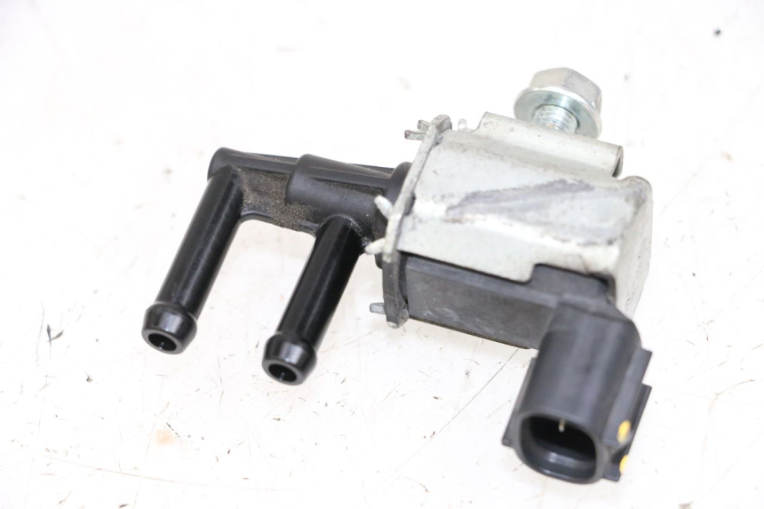 photo de RELAIS ELECTRIQUE KAWASAKI NINJA 400 (2018 - 2023)