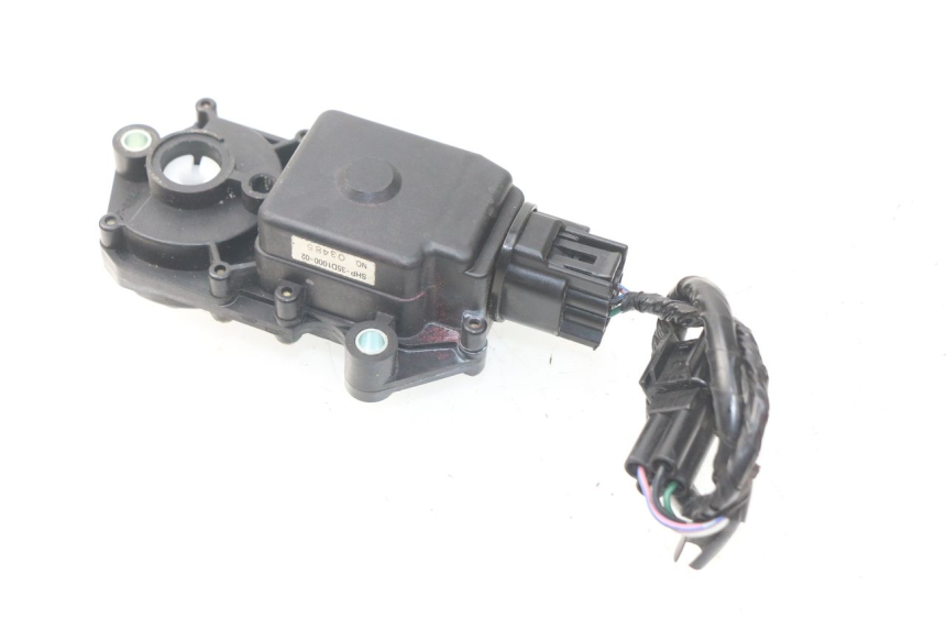 photo de RELAIS ELECTRIQUE KAWASAKI Z 750 (2007 - 2013)
