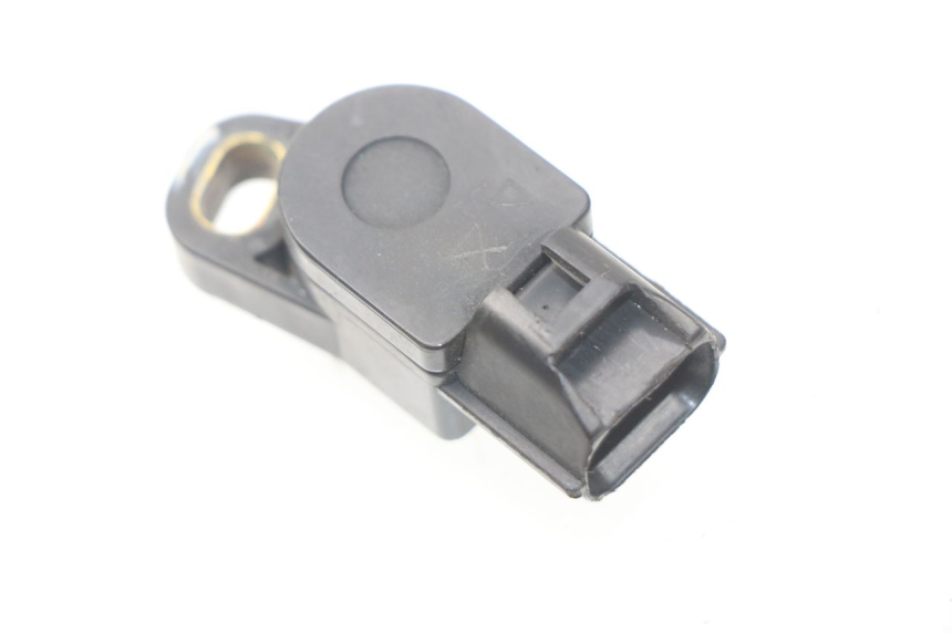 photo de RELAIS ELECTRIQUE KAWASAKI Z 750 (2007 - 2013)