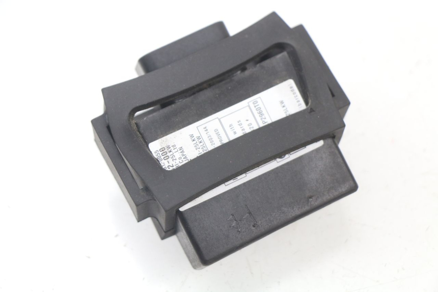 photo de RELAIS ELECTRIQUE KAWASAKI Z ABS 750 (2007 - 2013)