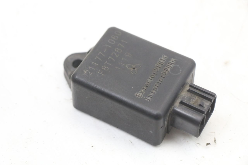 photo de RELAIS ELECTRIQUE KAWASAKI ZR7 ZR-7 S 750 (1999 - 2004)