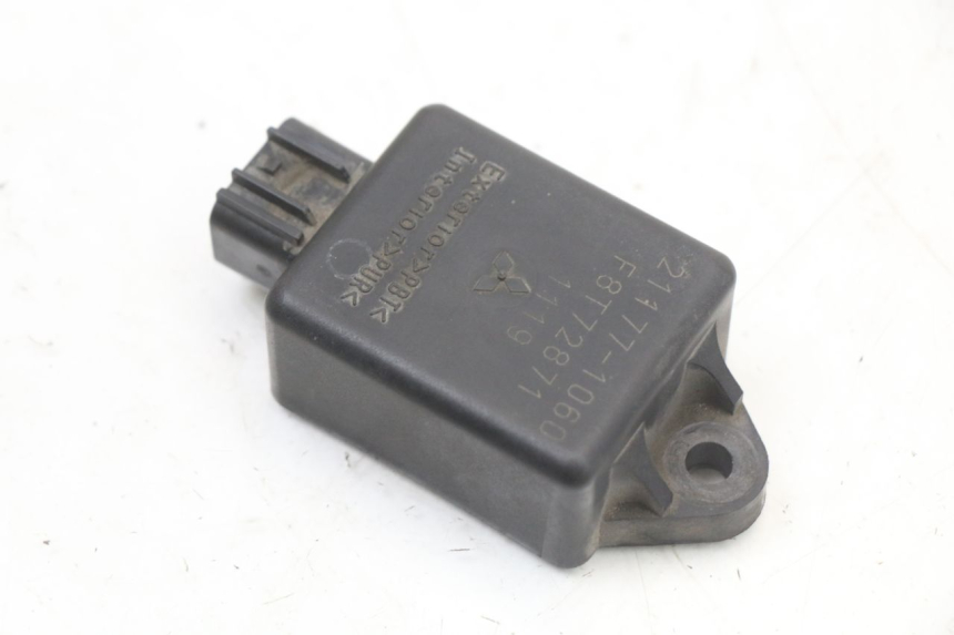 photo de RELAIS ELECTRIQUE KAWASAKI ZR7 ZR-7 S 750 (1999 - 2004)