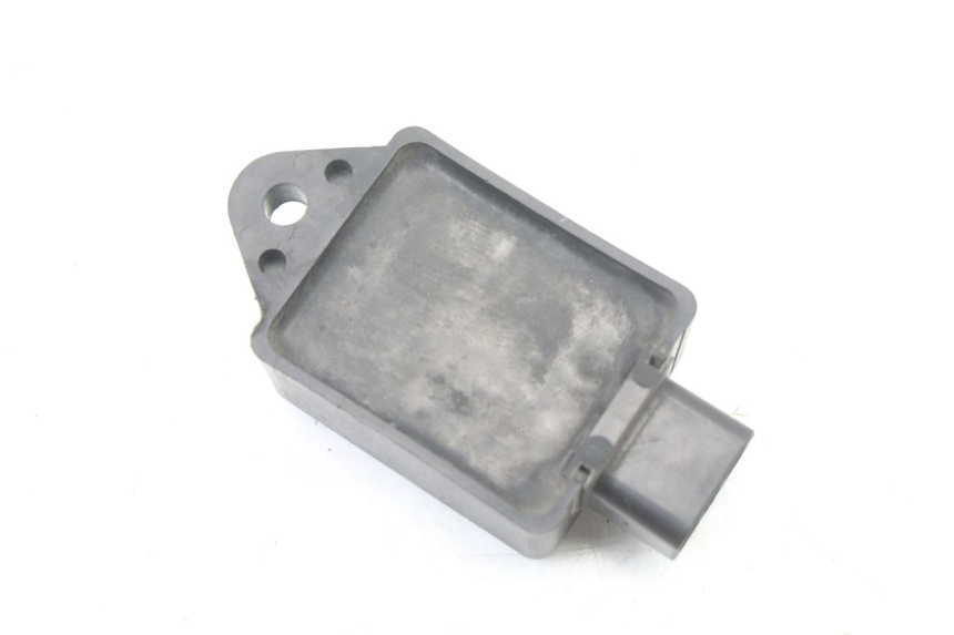 photo de RELAIS ELECTRIQUE KAWASAKI ZR7 ZR-7 S 750 (1999 - 2004)