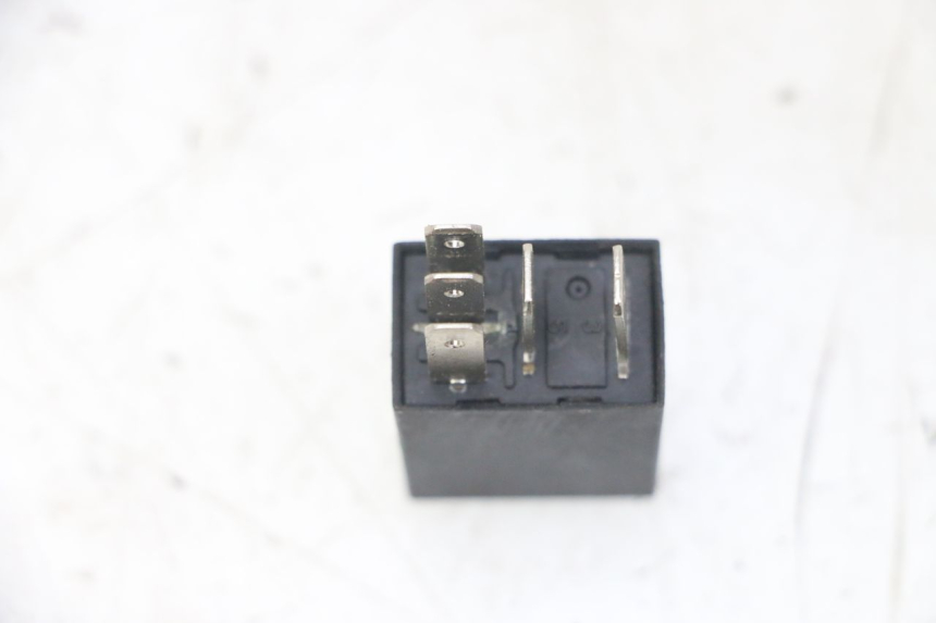 photo de RELAIS ELECTRIQUE PEUGEOT KISBEE 4T 50 (2018 - 2022)