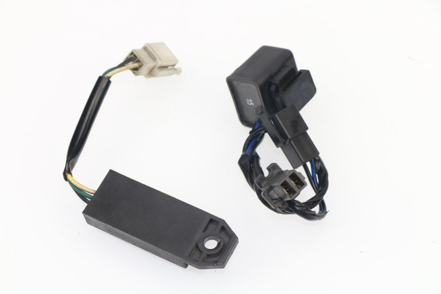 photo de RELAIS ELECTRIQUE KYMCO XCITING 500 (2004 - 2006)