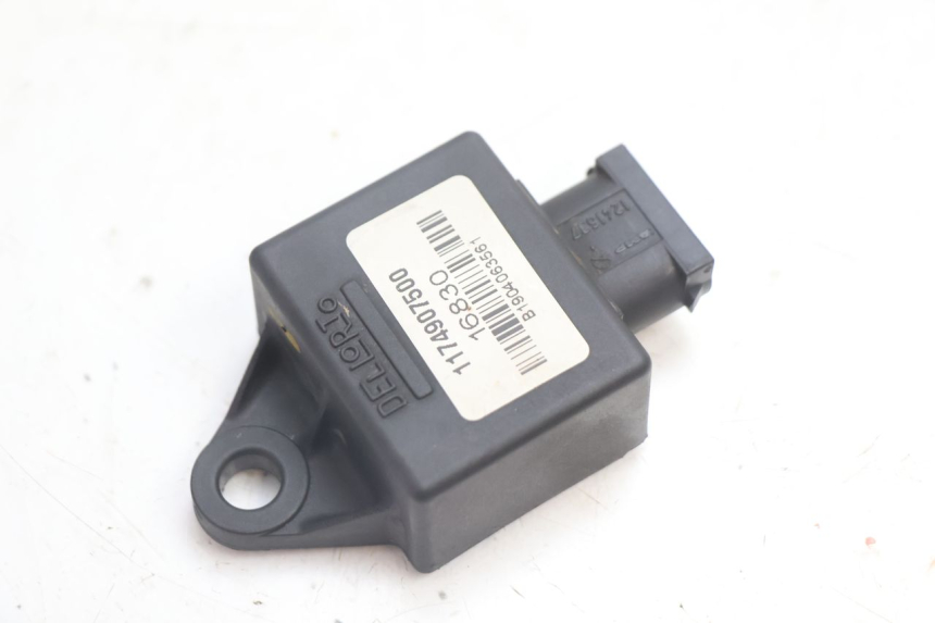 photo de RELAIS ELECTRIQUE PEUGEOT LUDIX ONE 14P 50 (2004 - 2013) - Détail de la pièce