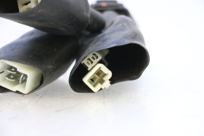 photo de RELAIS ELECTRIQUE KEEWAY MATRIX RX9 125 (2006 - 2007) - Zoom état d’usage