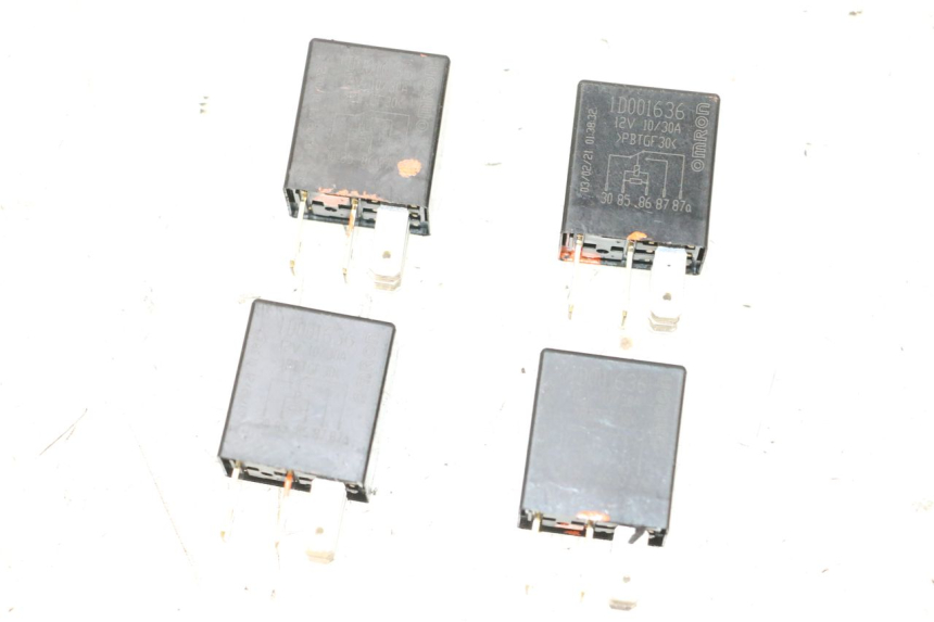 photo de RELAIS ELECTRIQUE PIAGGIO MP3 HPE 300 (2019 - 2026) - Vue principale