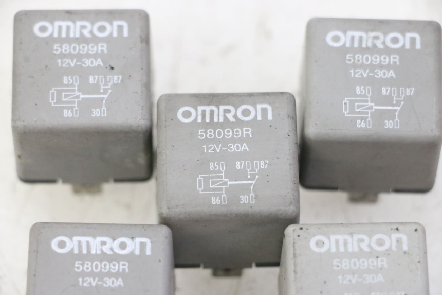 photo de RELAIS ELECTRIQUE PIAGGIO MP3 500 (2011 - 2015)