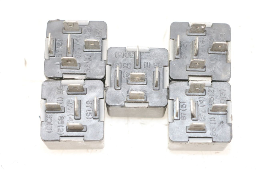 photo de RELAIS ELECTRIQUE PIAGGIO MP3 500 (2011 - 2015)