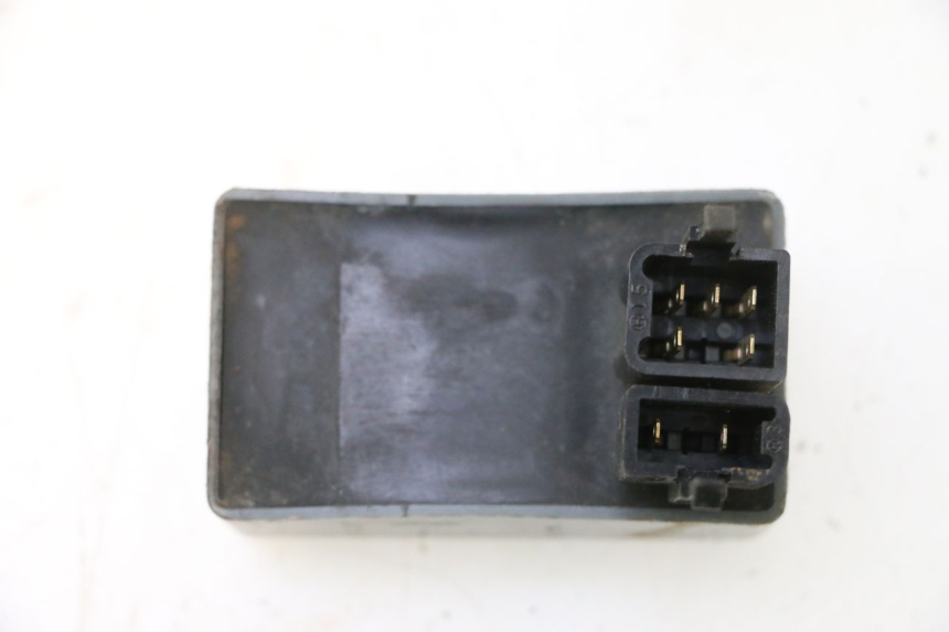photo de RELAIS ELECTRIQUE KYMCO MXU R 250 (2004 - 2010) - Autre angle de vue