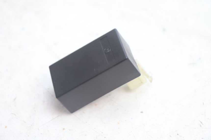 photo de RELAIS ELECTRIQUE JM MOTORS OLDIES 4T 50 (2020 - 2026) - Autre angle de vue