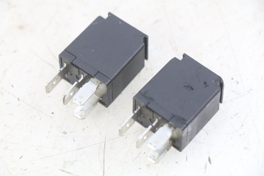 photo de RELAIS ELECTRIQUE PEUGEOT CITYSTAR AIR 125 (2014 - 2017)