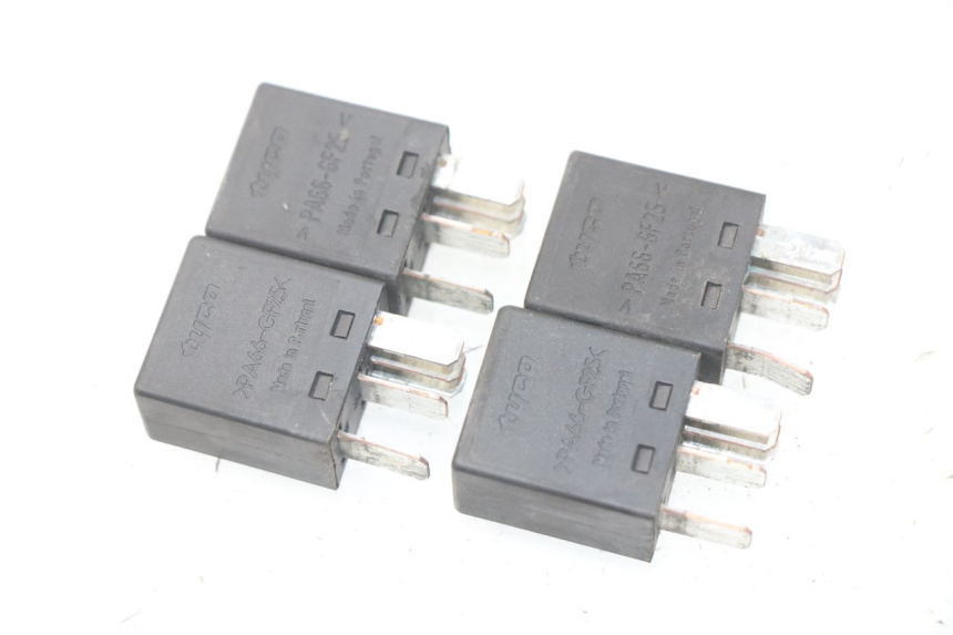photo de RELAIS ELECTRIQUE PEUGEOT SATELIS 500 (2007 - 2013)