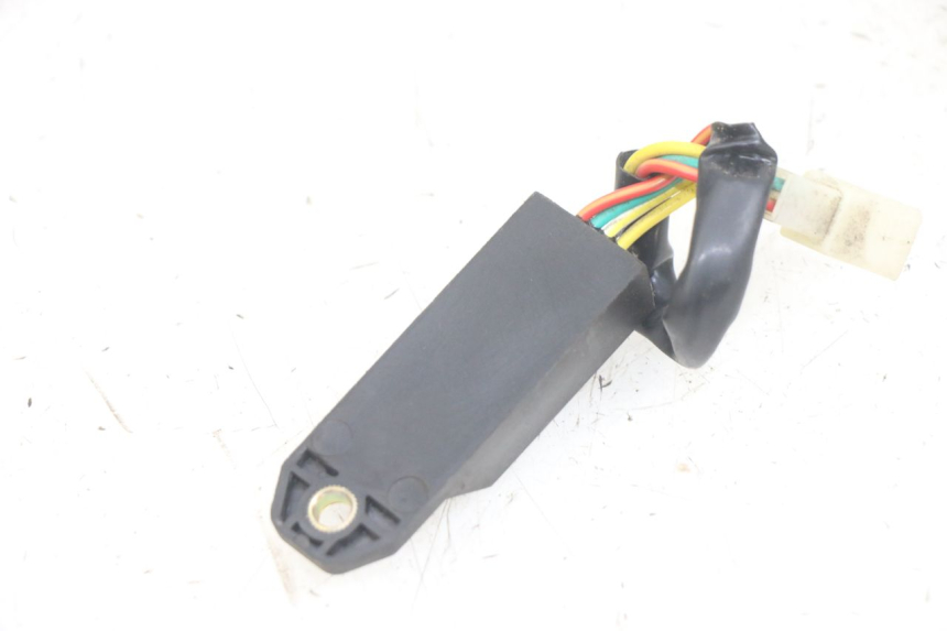 photo de RELAIS ELECTRIQUE PEUGEOT TWEET 4T 50 (2014 - 2019)