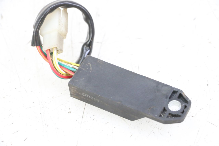 photo de RELAIS ELECTRIQUE PEUGEOT TWEET 4T 50 (2014 - 2019)