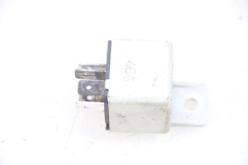 photo de RELAIS ELECTRIQUE PIAGGIO FLY 125 (2005 - 2012)