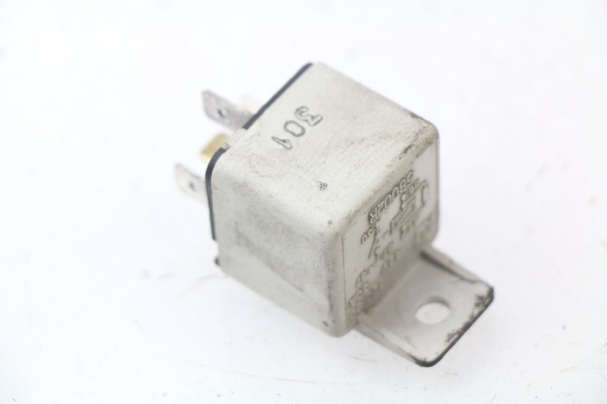photo de RELAIS ELECTRIQUE PIAGGIO LIBERTY 125 (2009 - 2013)