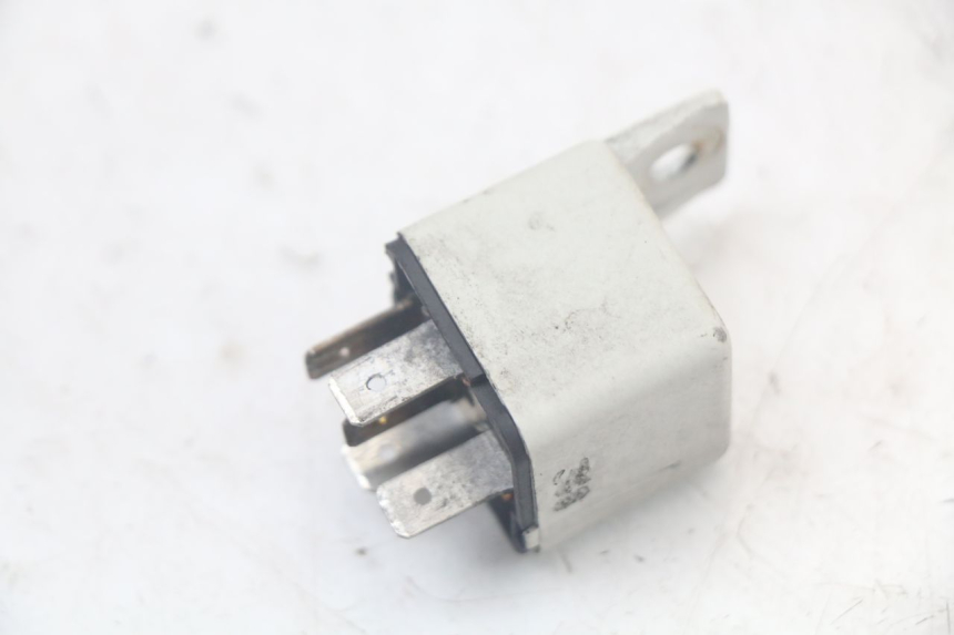 photo de RELAIS ELECTRIQUE PIAGGIO LIBERTY 125 (2009 - 2013)