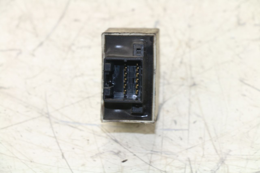 photo de RELAIS ELECTRIQUE PIAGGIO MP3 500 (2011 - 2015)