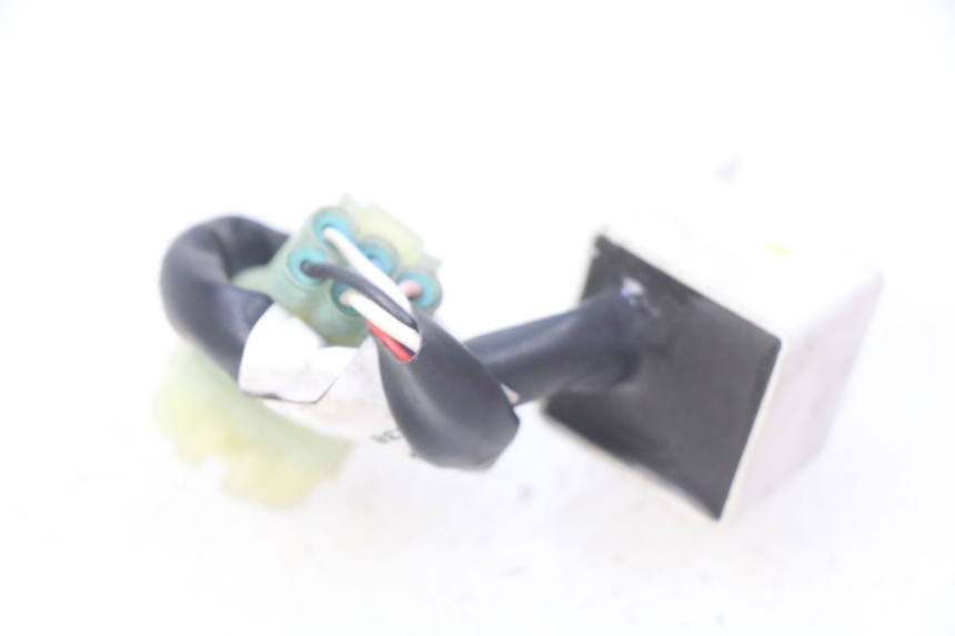 photo de RELAIS ELECTRIQUE PIAGGIO VESPA GTS IGET ABS 125 (2017 - 2023)
