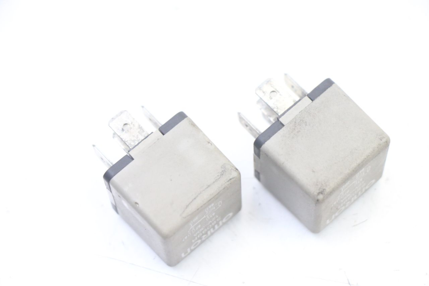 photo de RELAIS ELECTRIQUE PIAGGIO VESPA LX IE 125 (2010 - 2012)