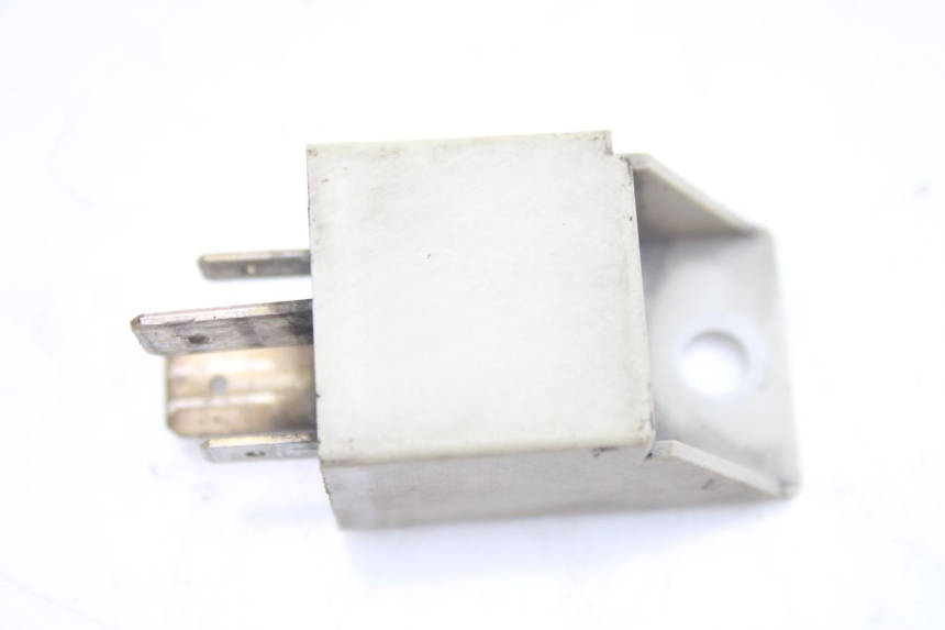 photo de RELAIS ELECTRIQUE PIAGGIO X9 EVOLUTION 500 (2003 - 2005)