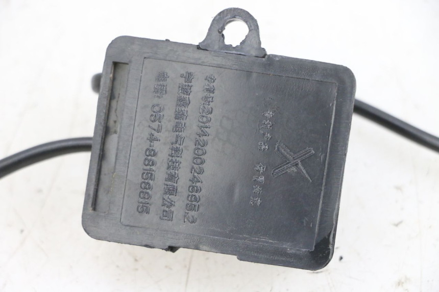 photo de RELAIS ELECTRIQUE EFUN PUSA 1 - Détail de la pièce