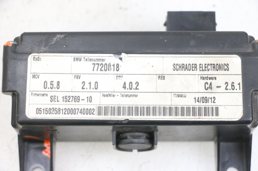 photo de RELAIS ELECTRIQUE BMW R RT ABS 1200 (2010 - 2014) - Autre angle de vue