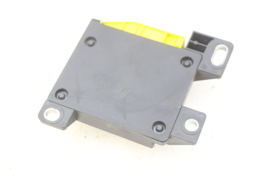 photo de RELAIS ELECTRIQUE RENAULT TWIZY 45 (2012 - 2019)