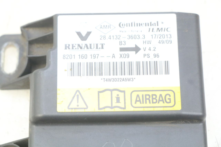 photo de RELAIS ELECTRIQUE RENAULT TWIZY 45 (2012 - 2019)
