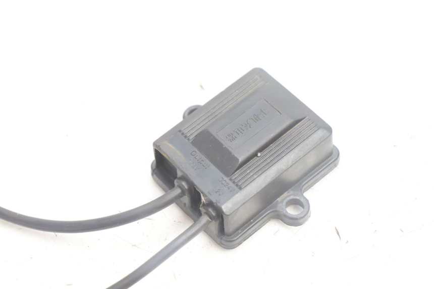 photo de RELAIS ELECTRIQUE JM MOTORS SANTANA EVO 50 (2024 - 2026) - Zoom état d’usage